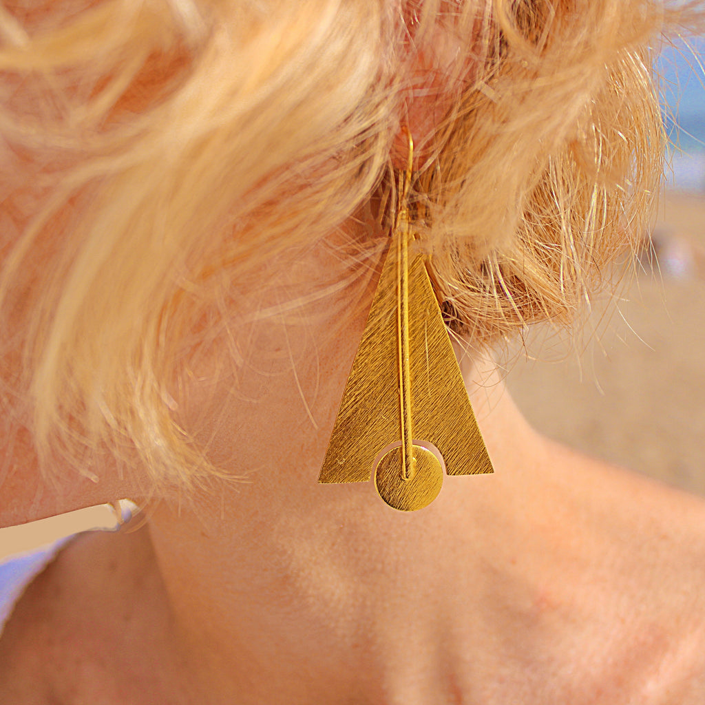 Pendientes CONCORDE bañados en oro - Diseño con carácter-2