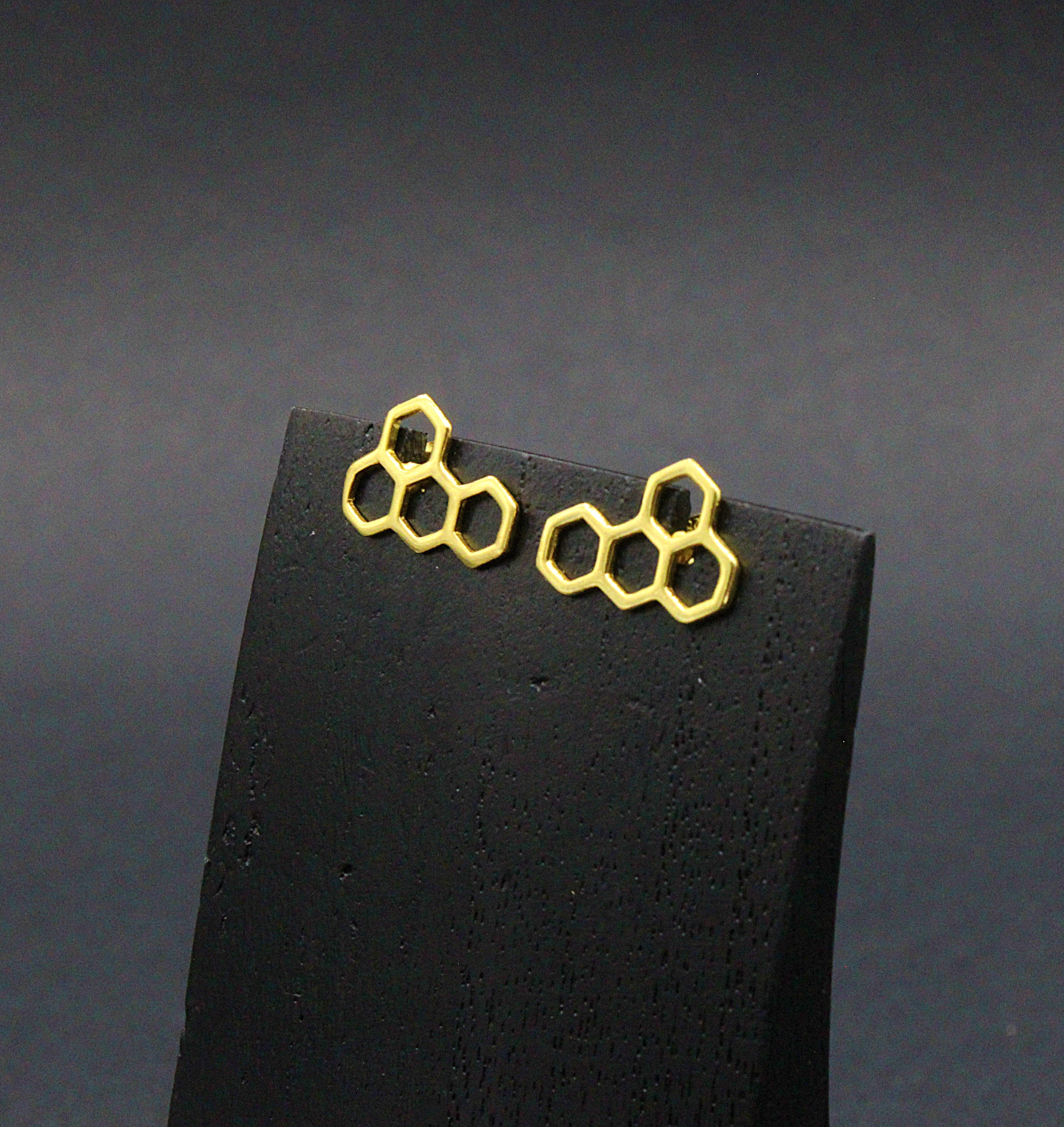 Pendientes PANAL en plata bañados en oro-4