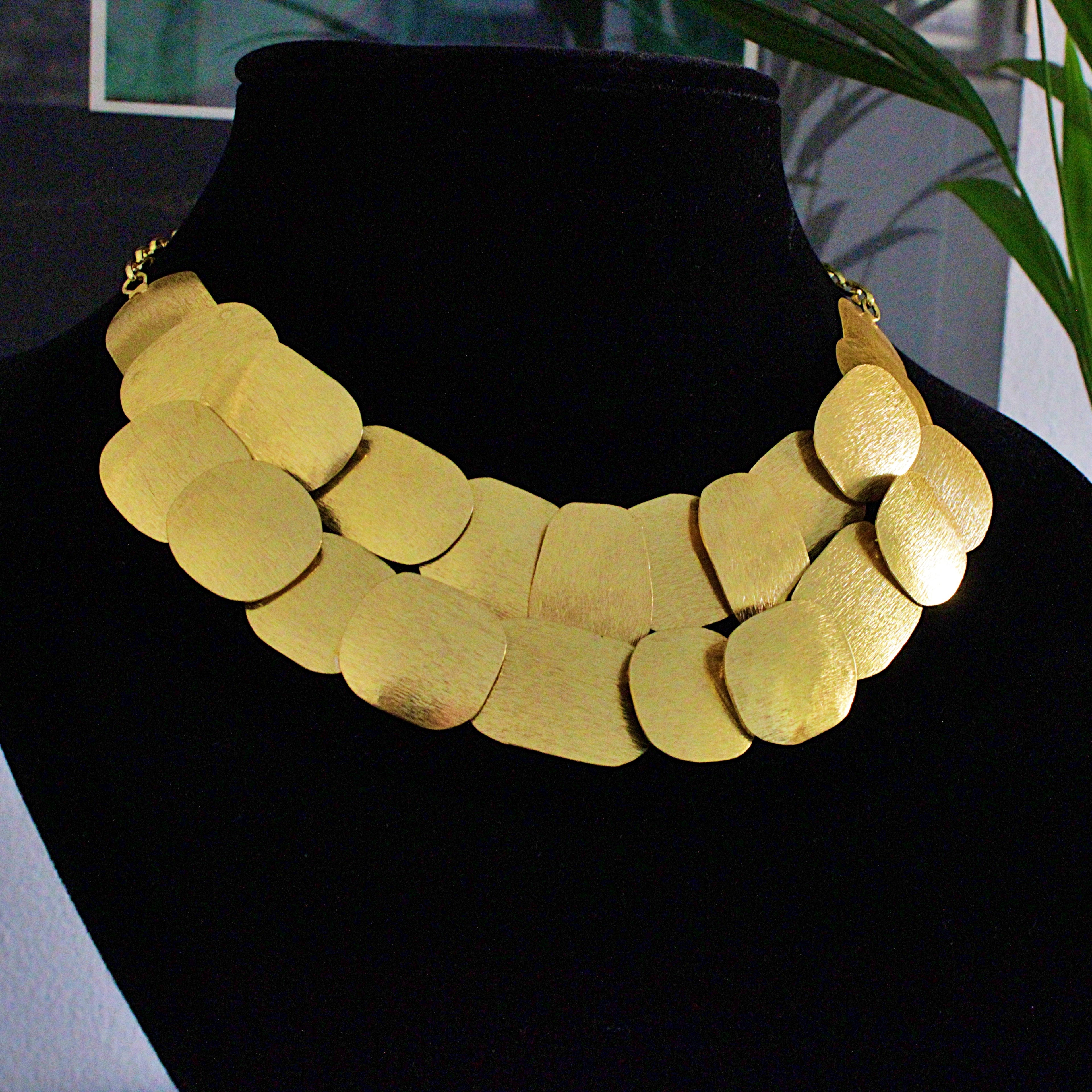 Collar CLEO bañado en oro - Diseño con carácter-0