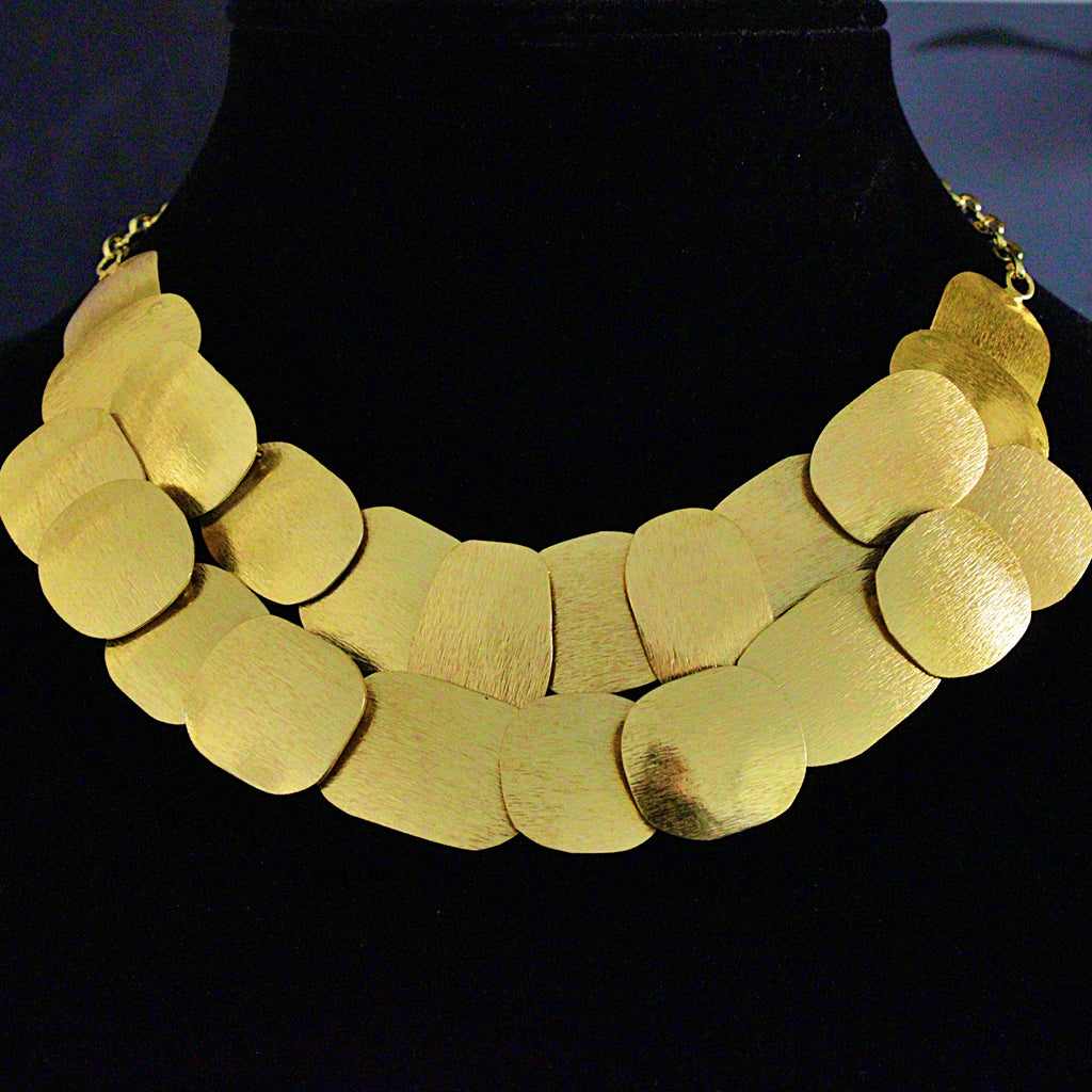 Collar CLEO bañado en oro - Diseño con carácter-4
