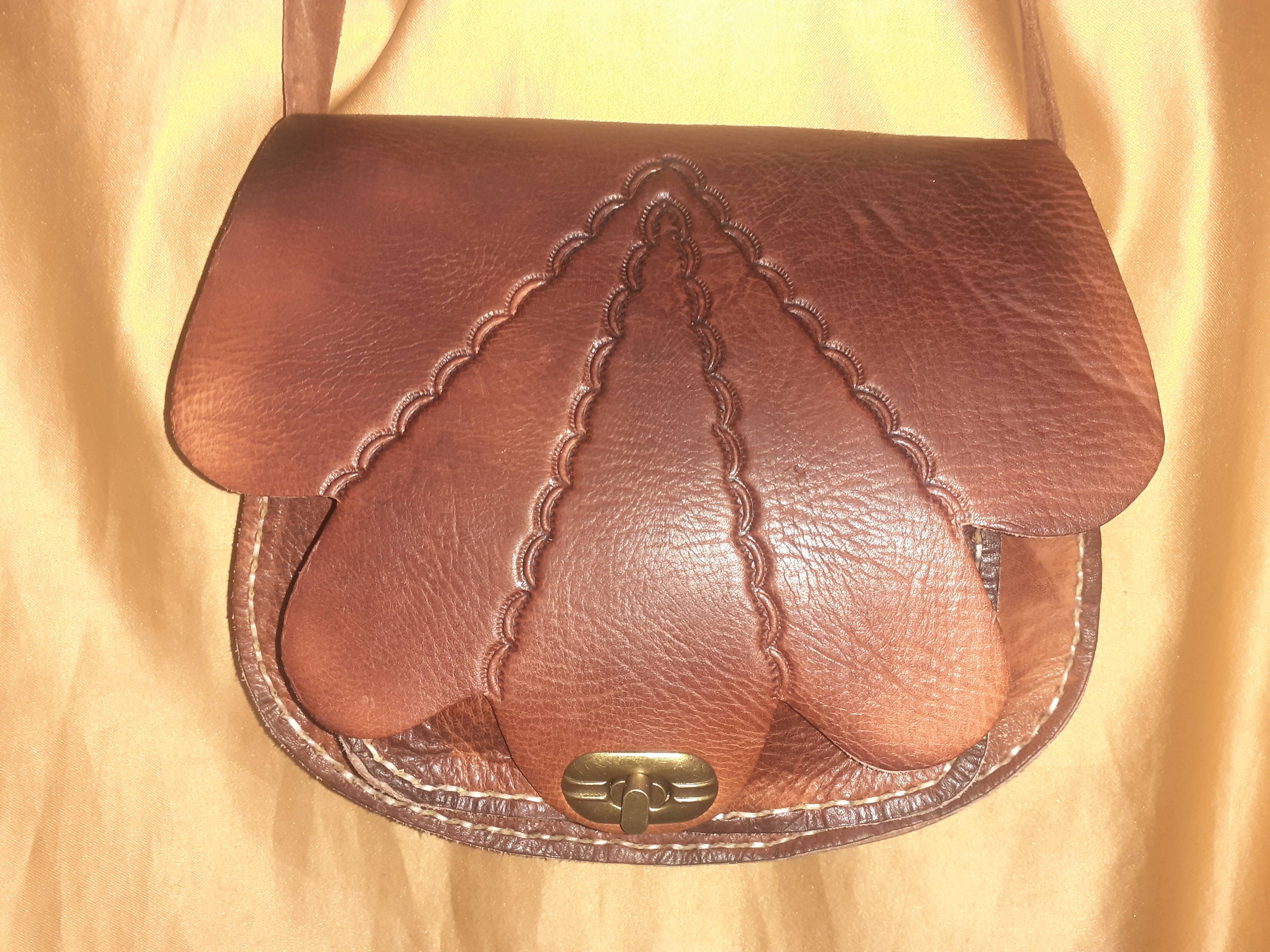 Bolso  de hoja mediano click-4