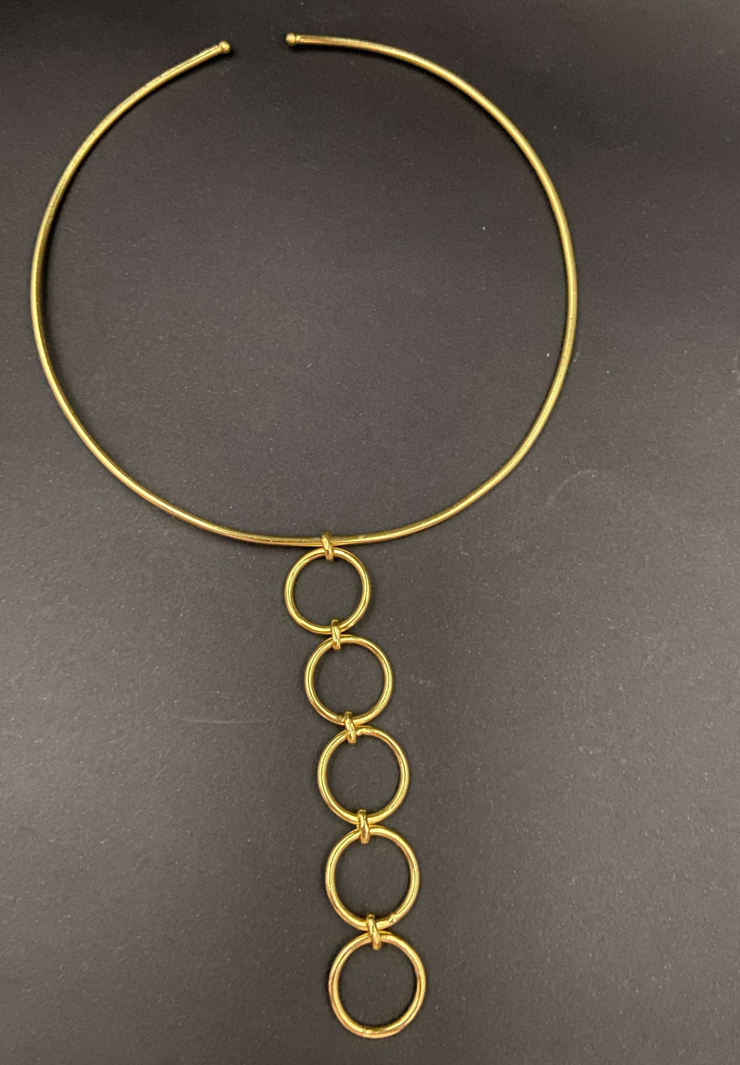 Gargantilla HOOPS con colgante bañada en oro-3